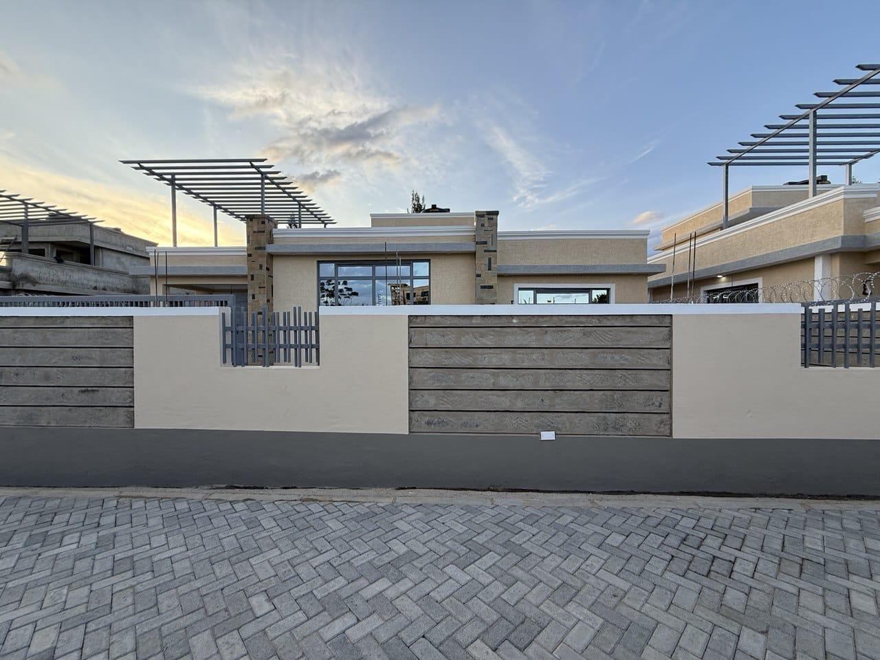 3 Bedroom Flat-roof Bungalow+SQ