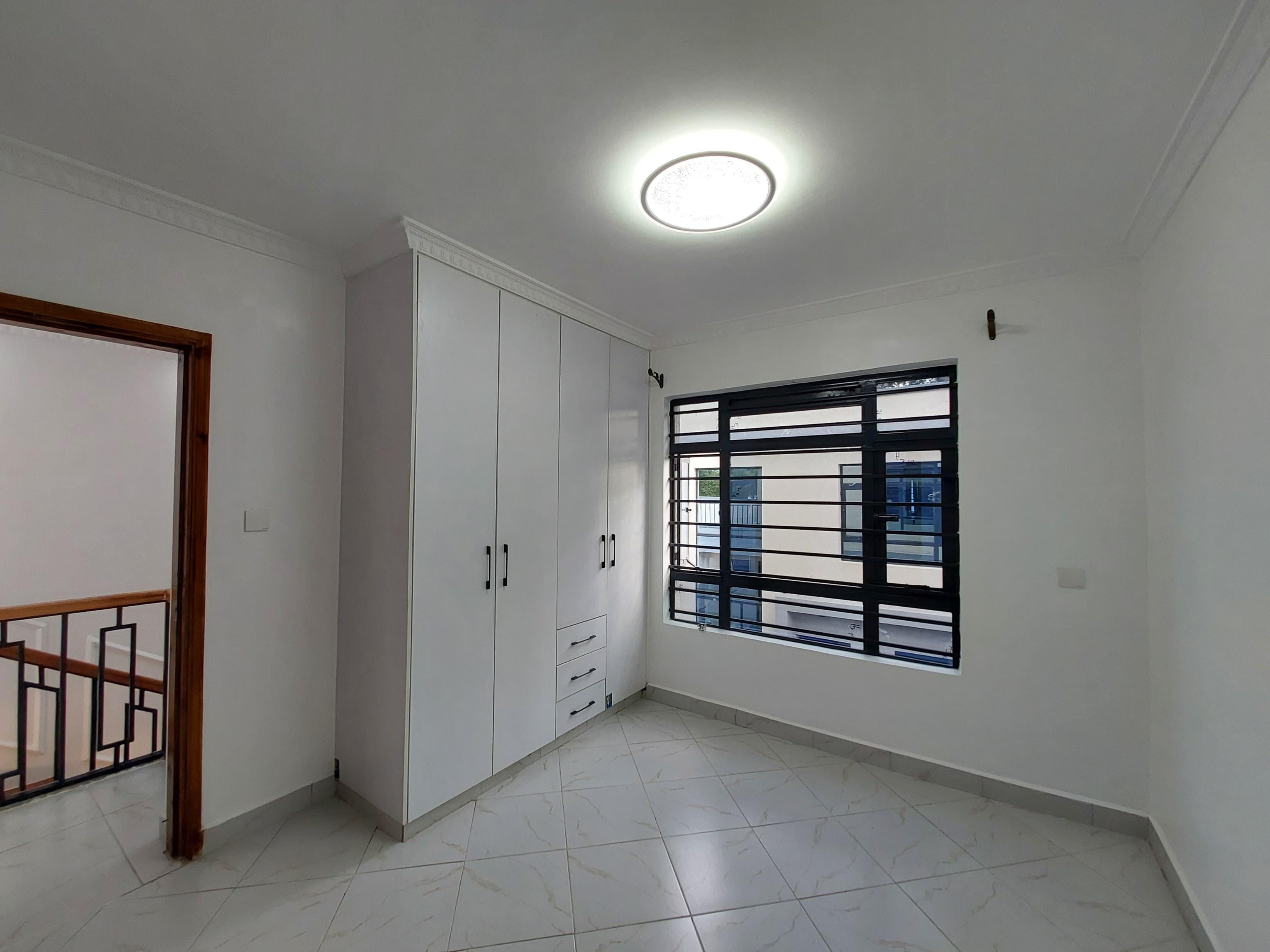4 Bedroom maisonette on sale in Ruiru Mugutha