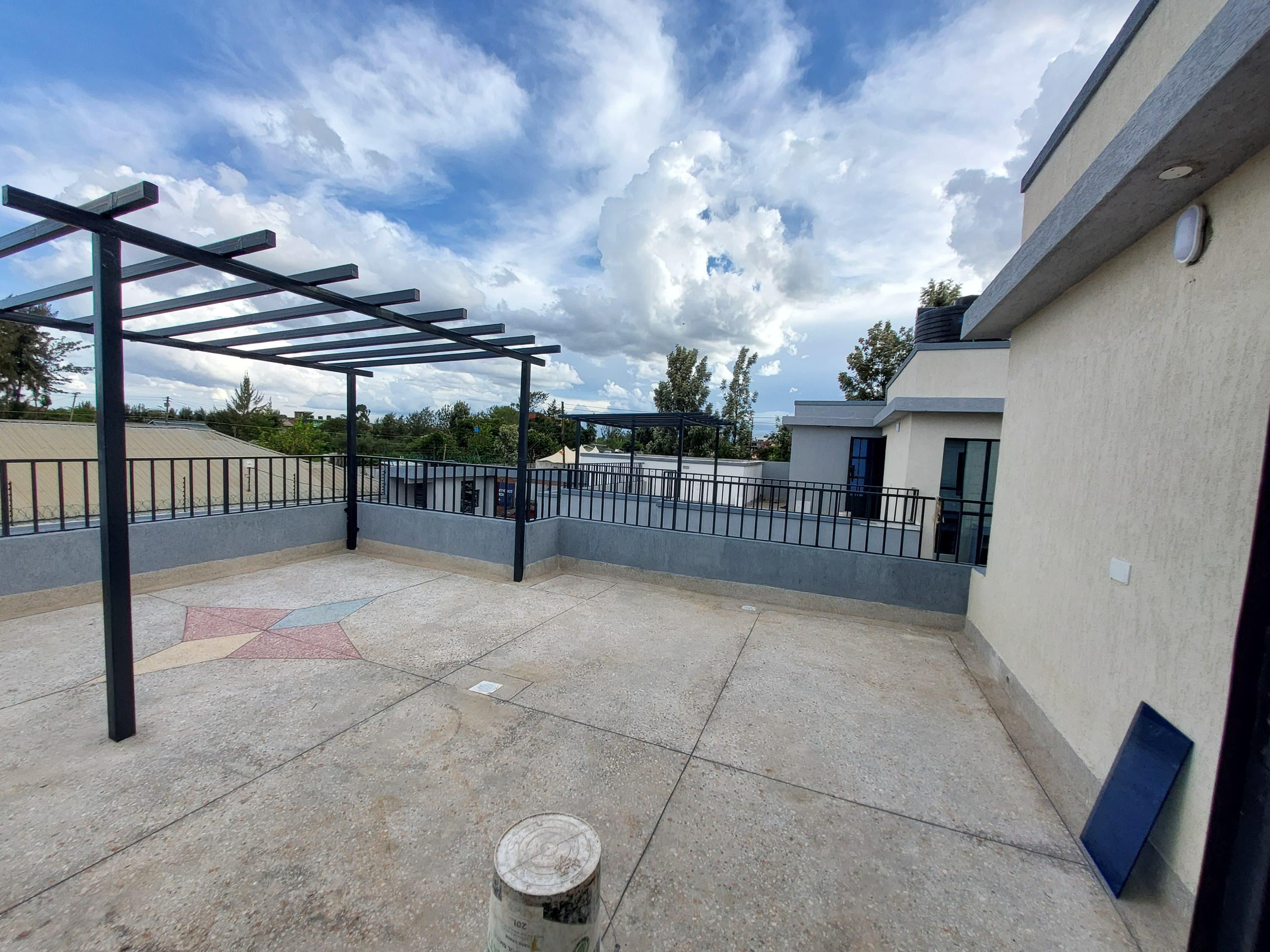 4 Bedroom maisonette on sale in Ruiru Mugutha